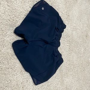 As new Lululemon hotty hot shorts 4 inch